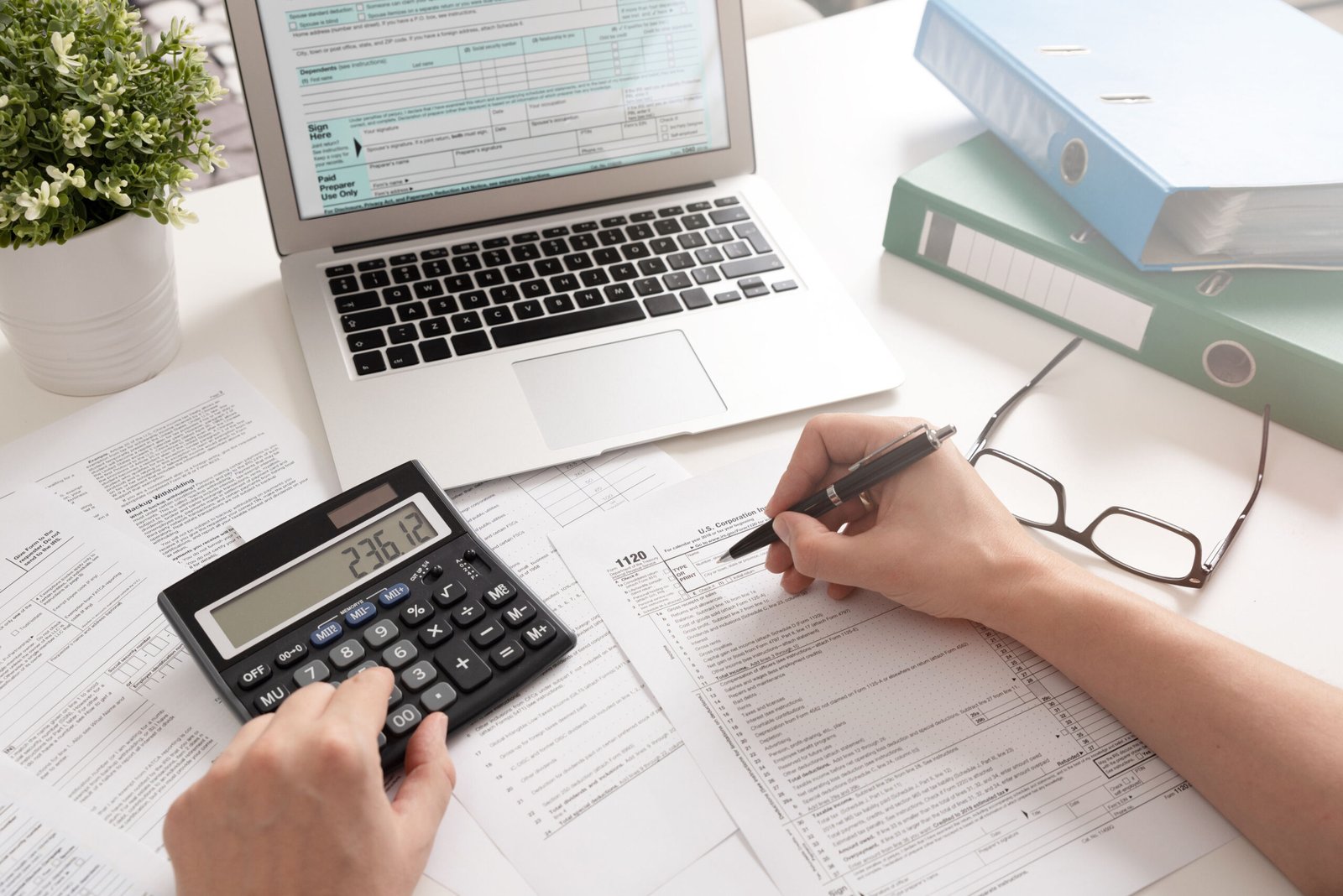 Titulos valores en Colombia | Abogados comerciales en Medellín